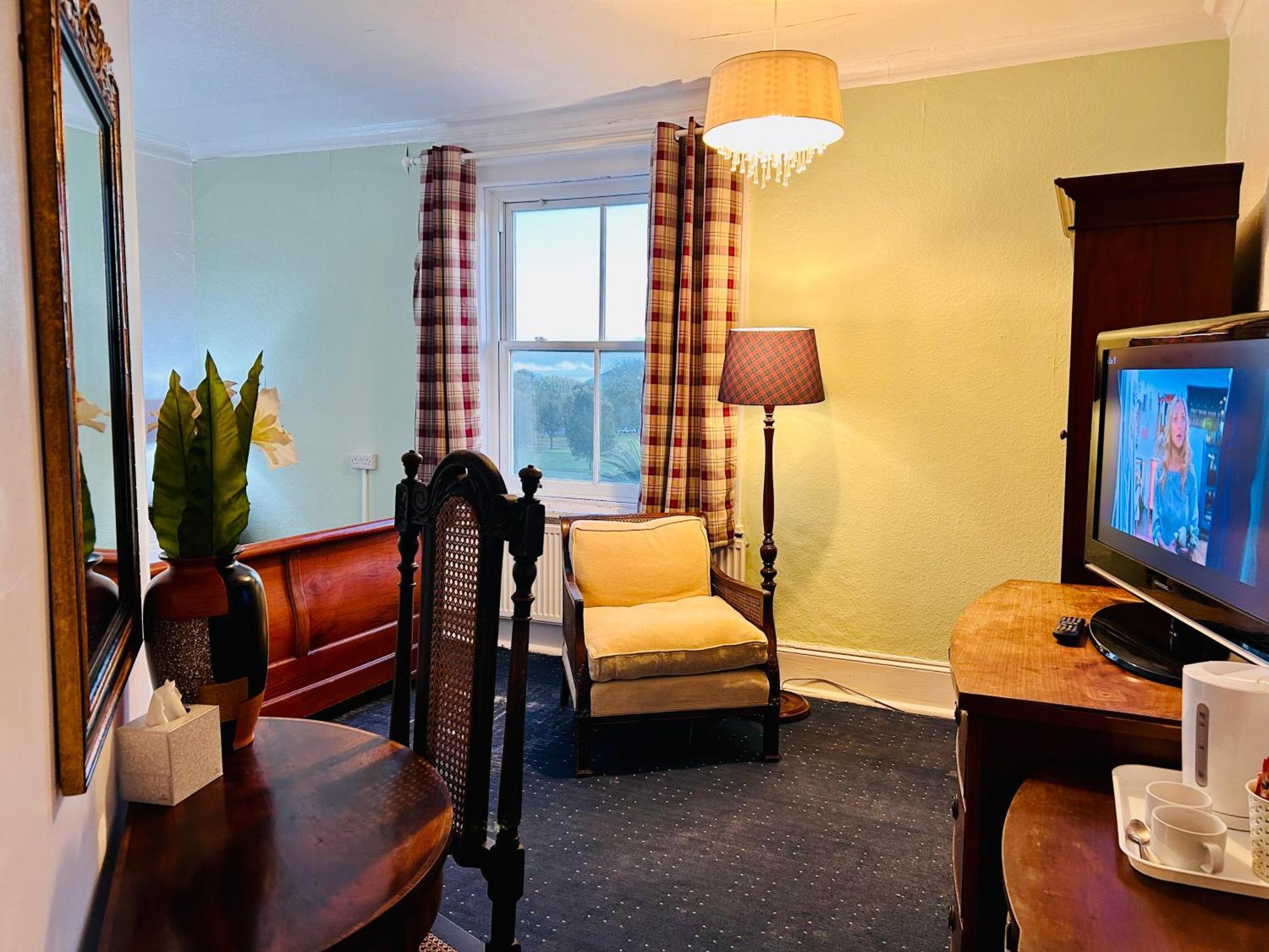 Clarence Quarters Self-Catering Guest House Portsmouth Ngoại thất bức ảnh